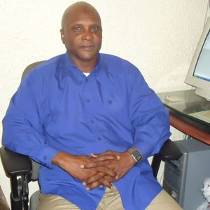 Meet your Posher, Amir